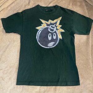 The hundreds painted bomb design tee